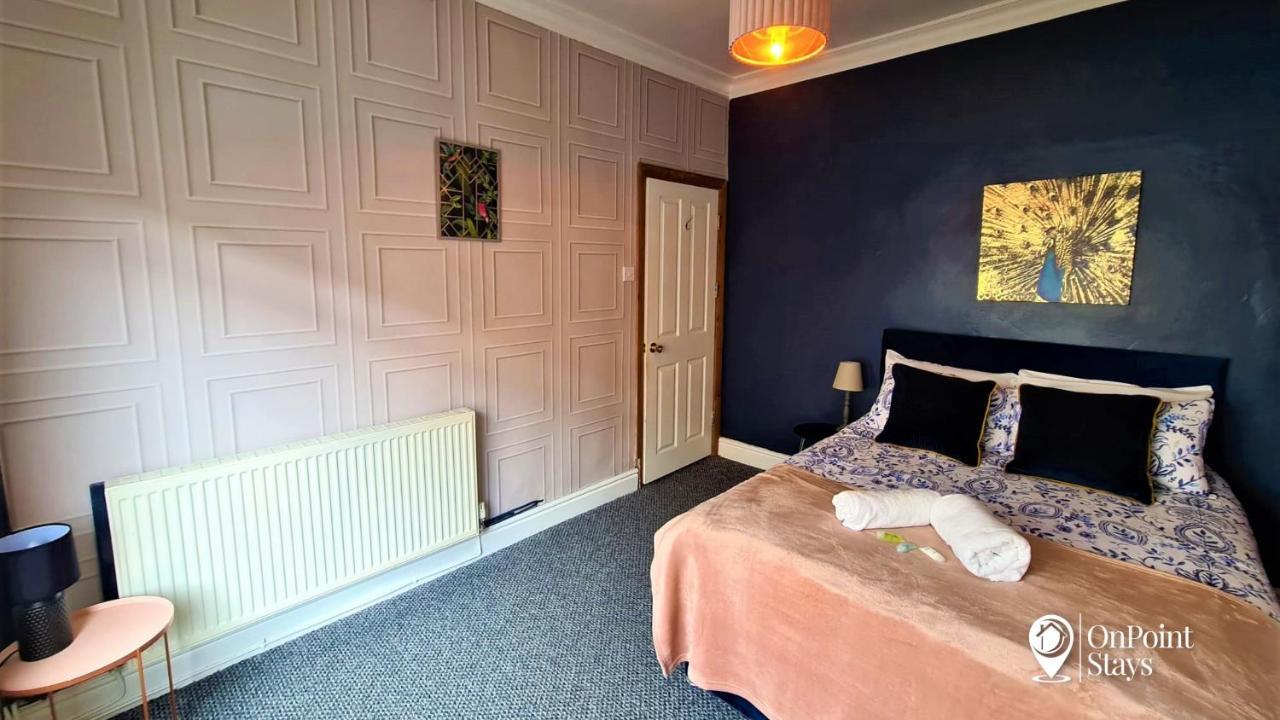 Lovely Spacious 5 Bedroom Home Near Chester City Centre 외부 사진