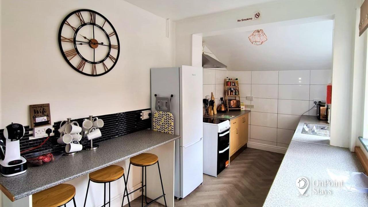 Lovely Spacious 5 Bedroom Home Near Chester City Centre 외부 사진
