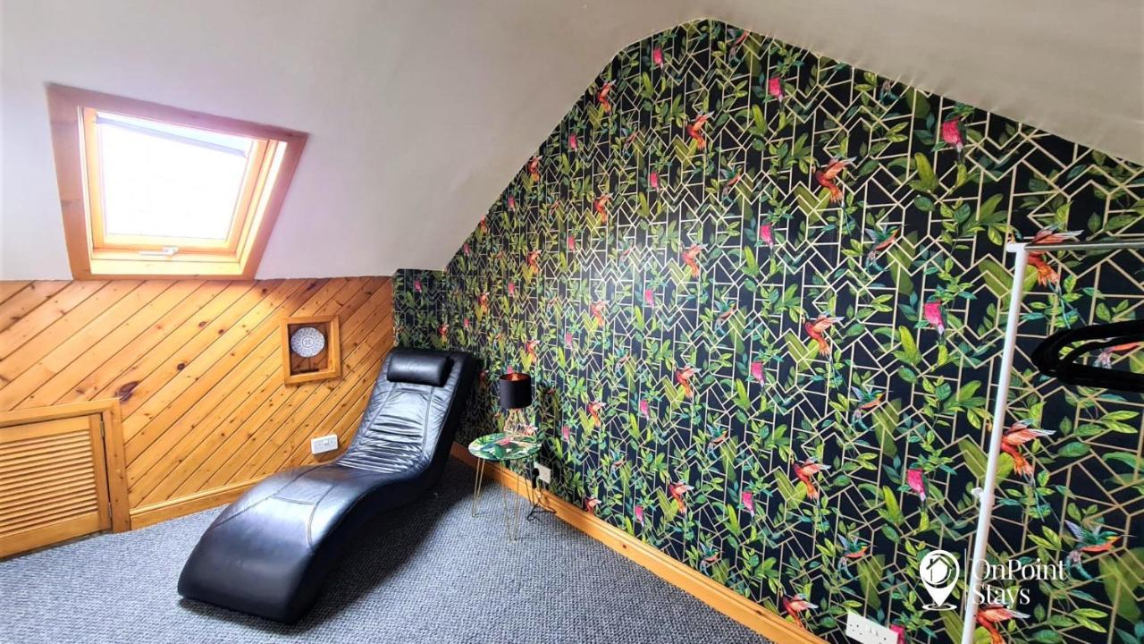 Lovely Spacious 5 Bedroom Home Near Chester City Centre 외부 사진