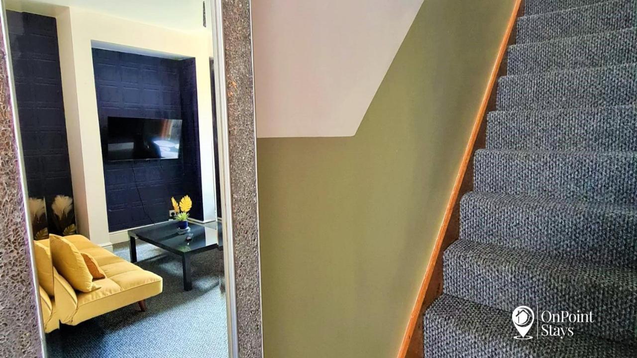 Lovely Spacious 5 Bedroom Home Near Chester City Centre 외부 사진