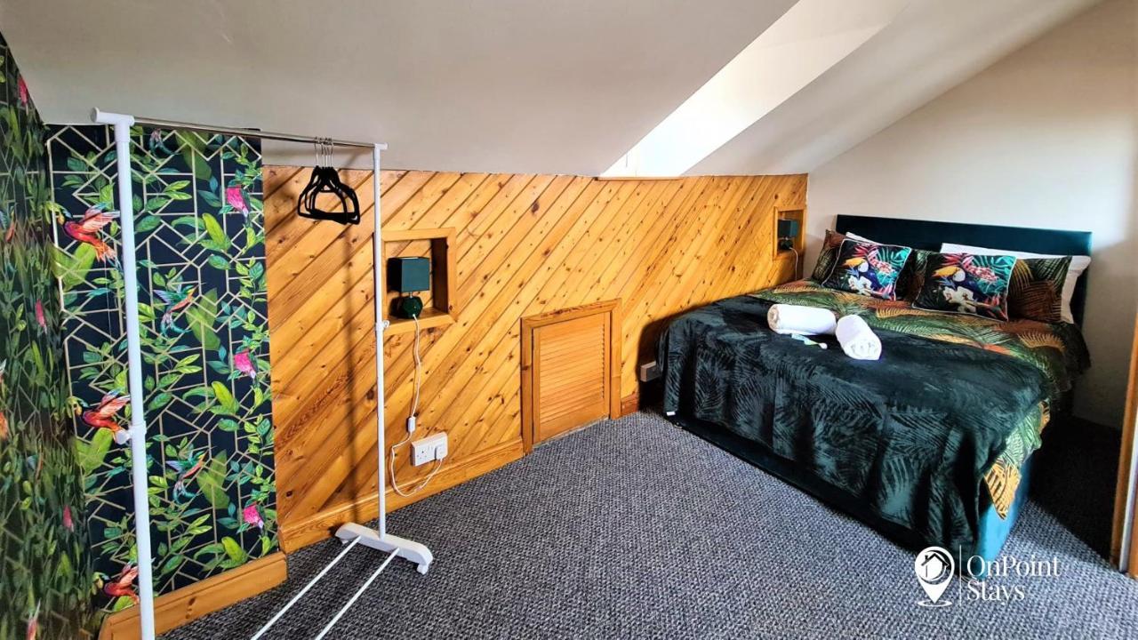 Lovely Spacious 5 Bedroom Home Near Chester City Centre 외부 사진